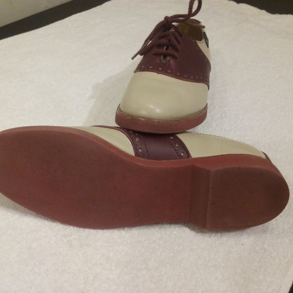 Bass Saddle Shoes - Vintage! Burgundy and Cream 6.5
